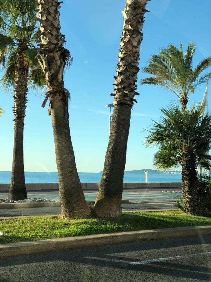 Villa C3 Arthur Rimbaub chambre d’hôte piscine proche mer plage 600m Cagnes-sur-Mer Exterior foto